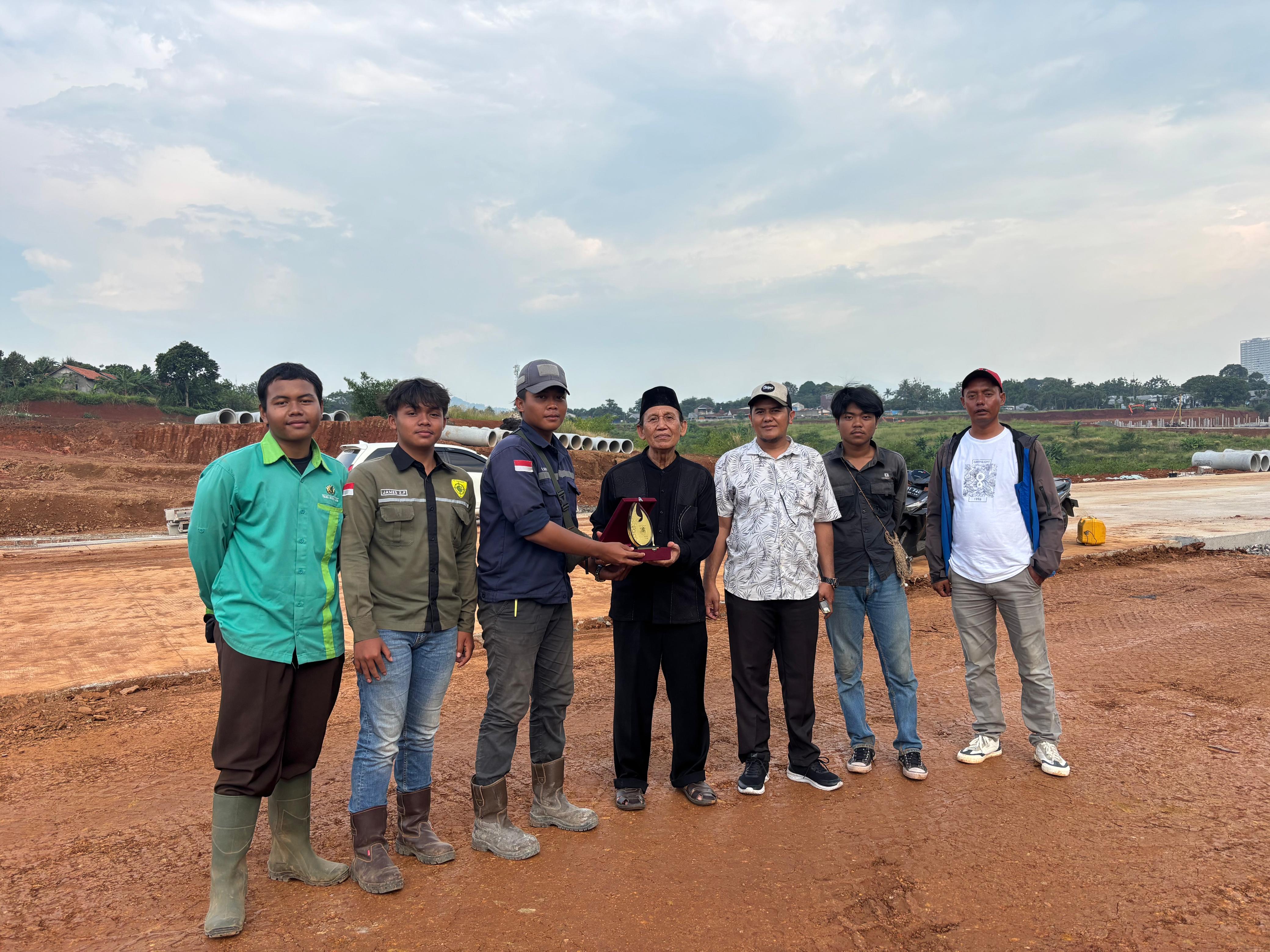 Dunia kerja dan PKL